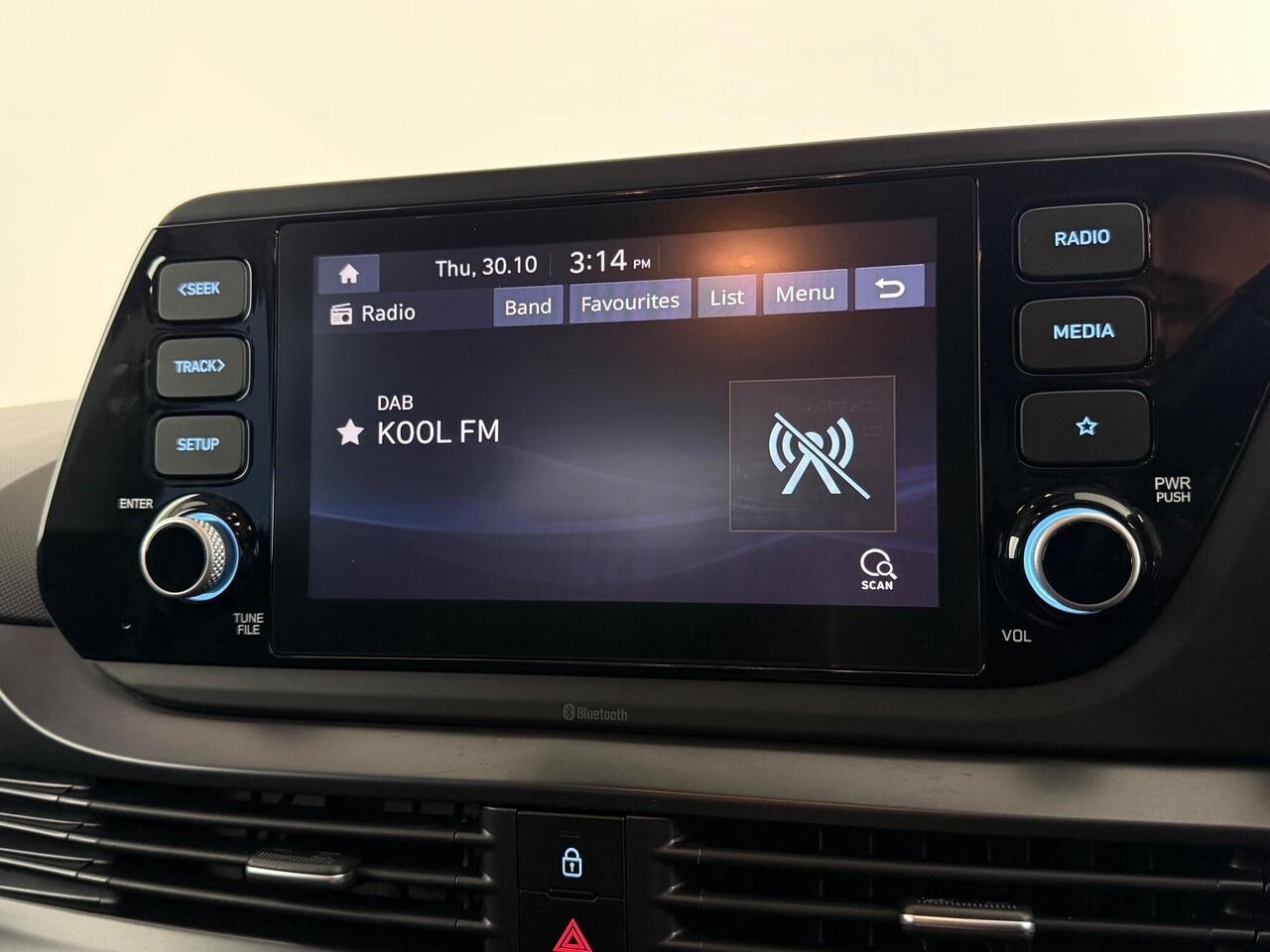 Hyundai i20 thumbnail Infotainment System