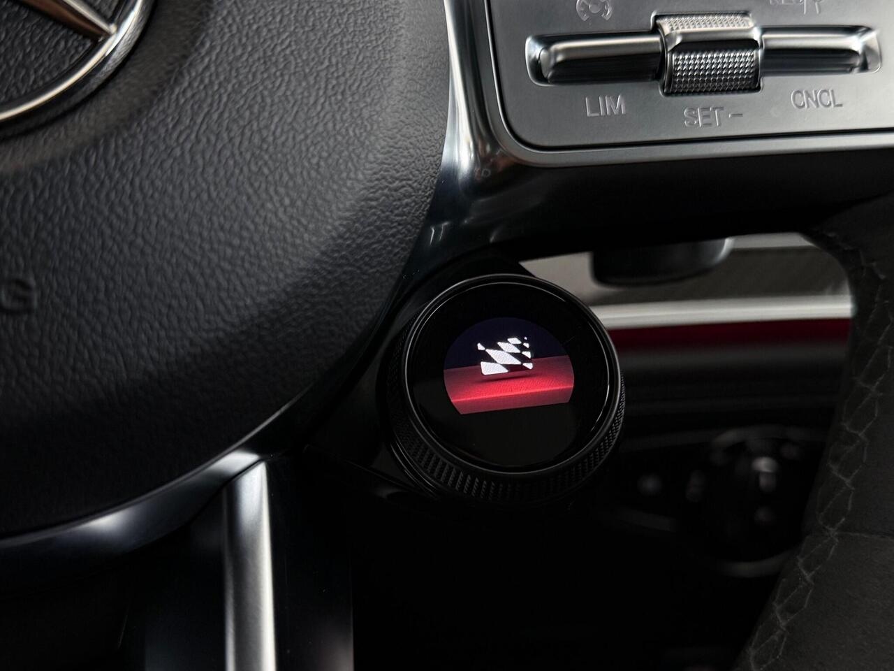 Mercedes-Benz AMG GT thumbnail Misc Controls