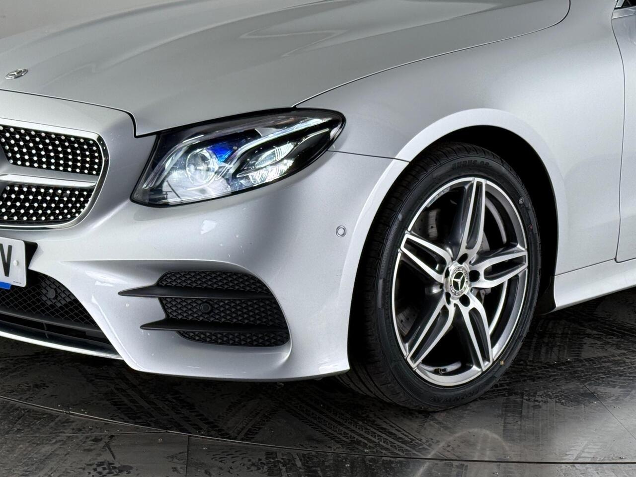 Mercedes-Benz E Class thumbnail Wheel