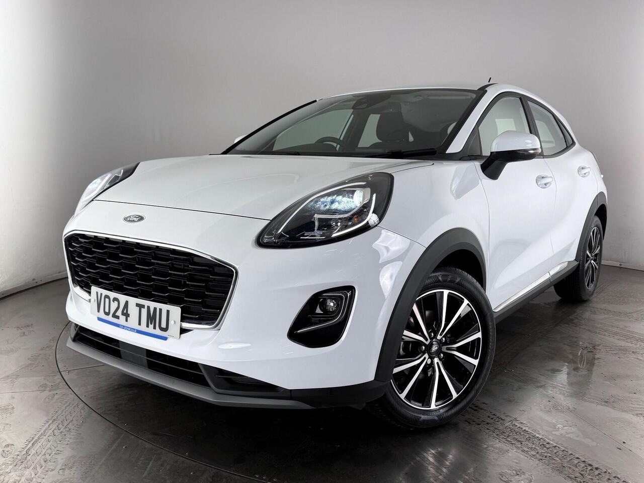 Ford Puma thumbnail Front Left