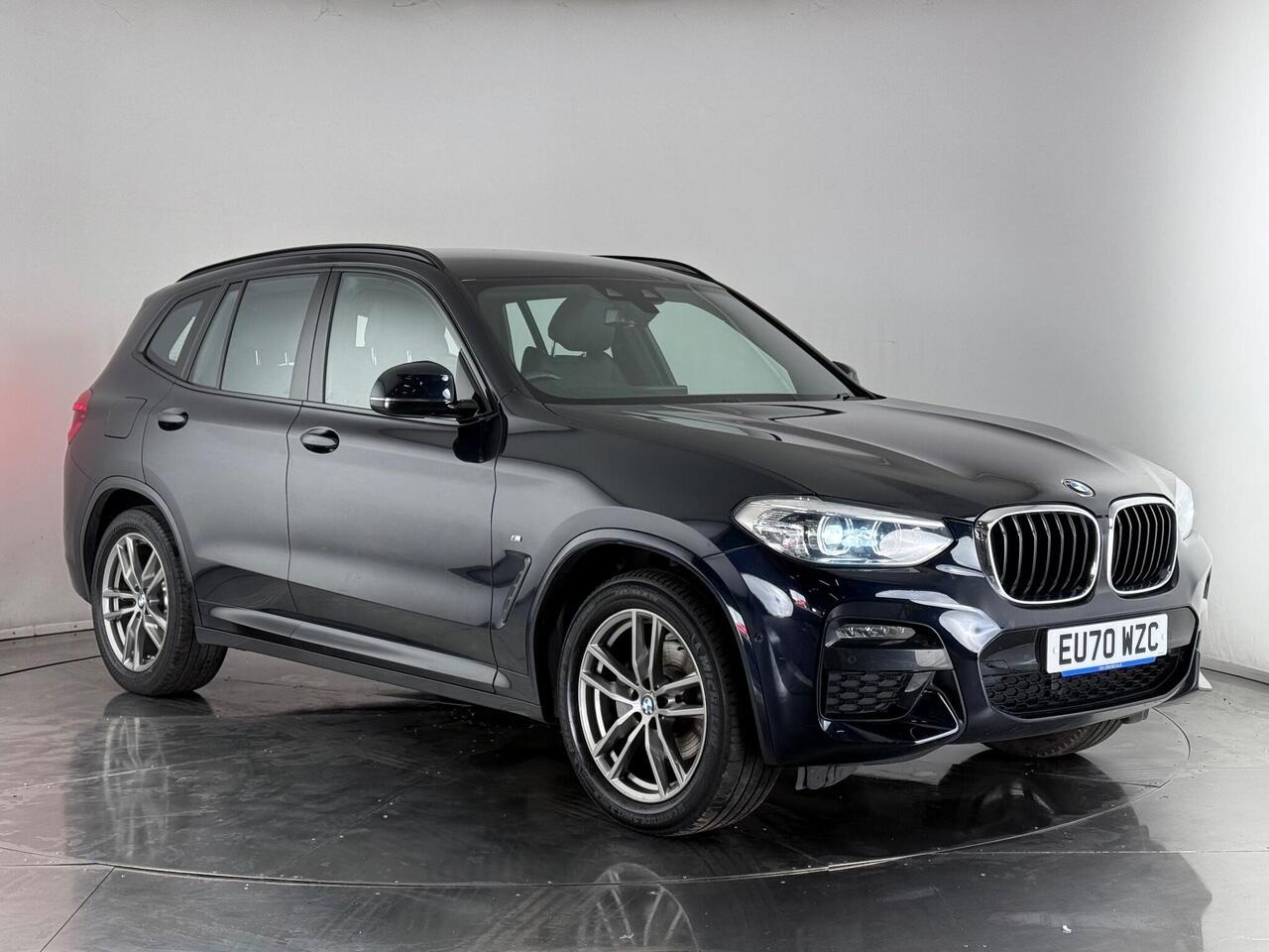 BMW X3 thumbnail Front Right