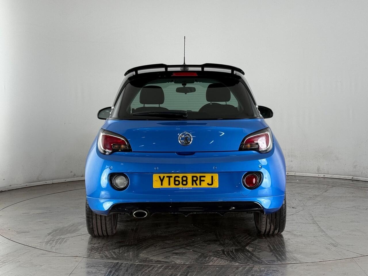Vauxhall ADAM thumbnail Rear