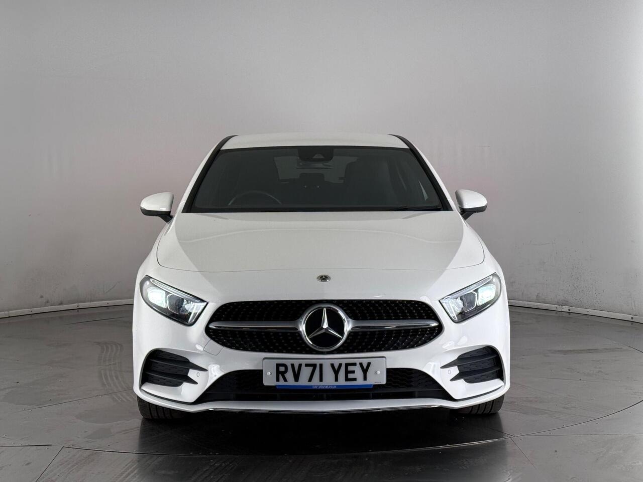 Mercedes-Benz A Class thumbnail Front
