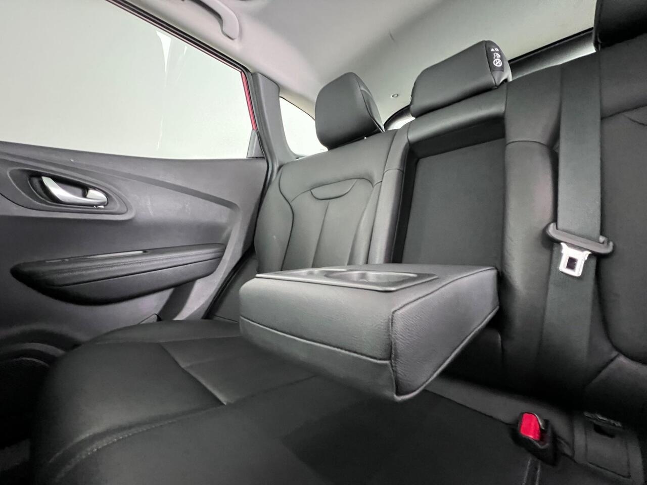 Renault Kadjar thumbnail Seats Rear