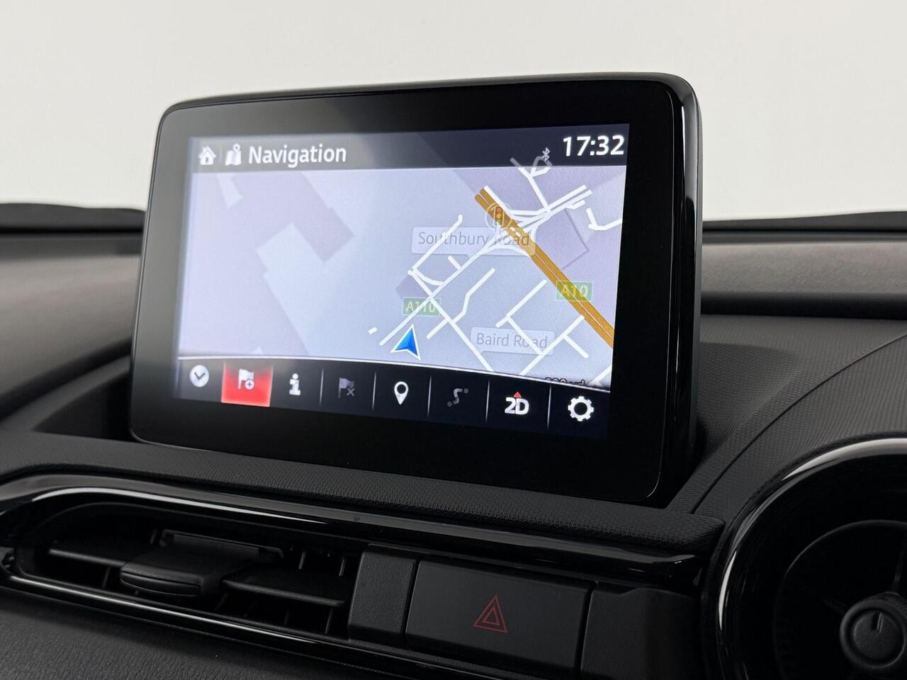Mazda MX-5 thumbnail Infotainment System