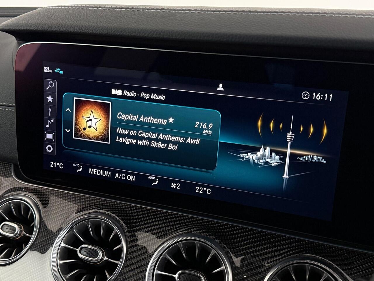 Mercedes-Benz AMG GT thumbnail Infotainment System