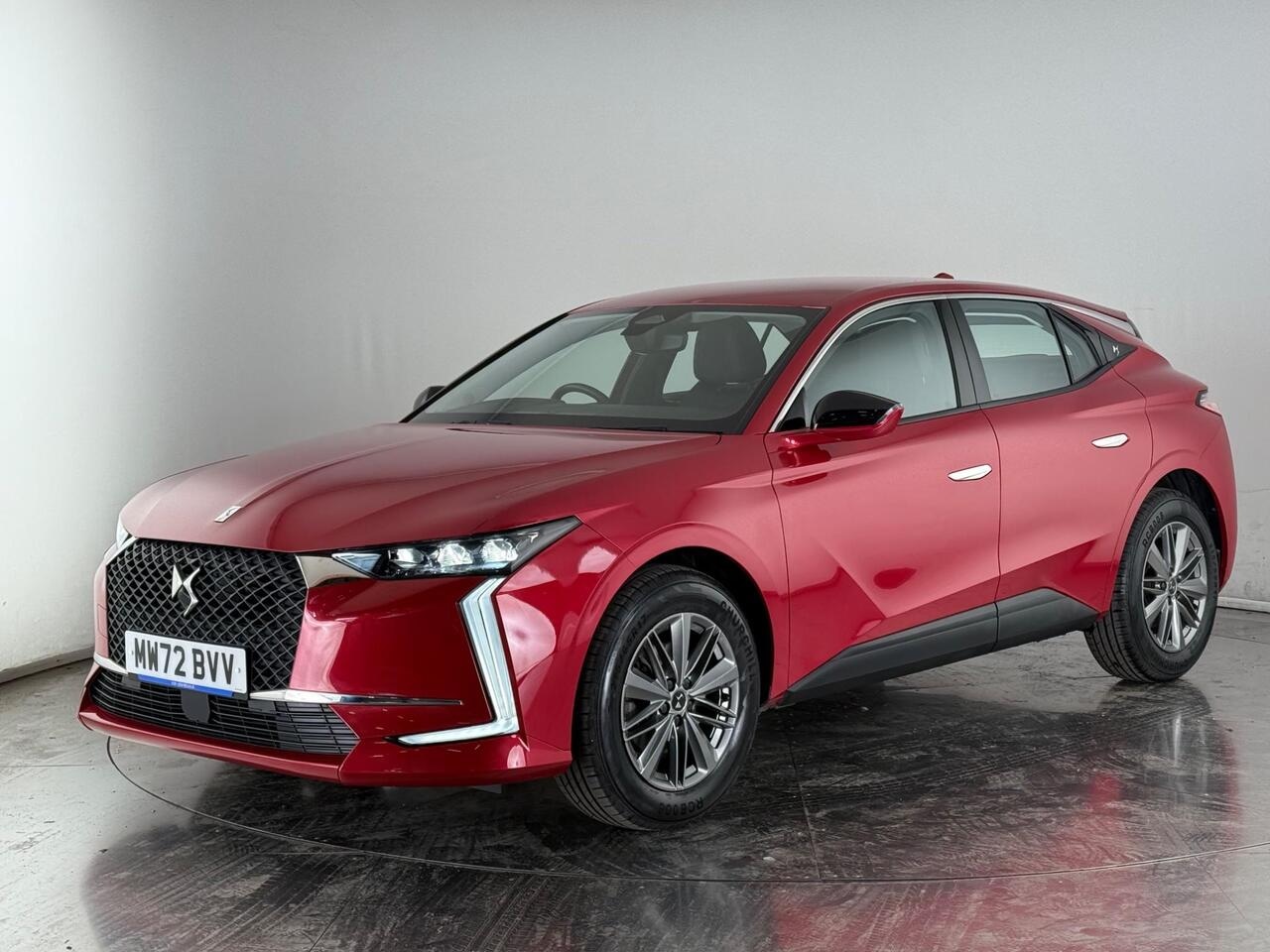 DS AUTOMOBILES DS 4 thumbnail Front Left