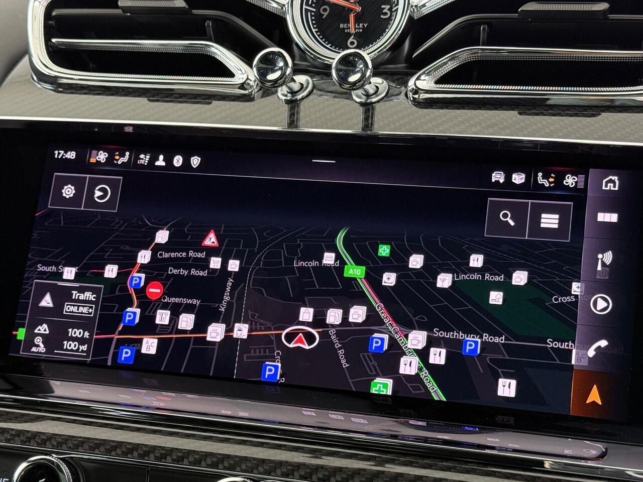 Bentley Bentayga thumbnail Infotainment System