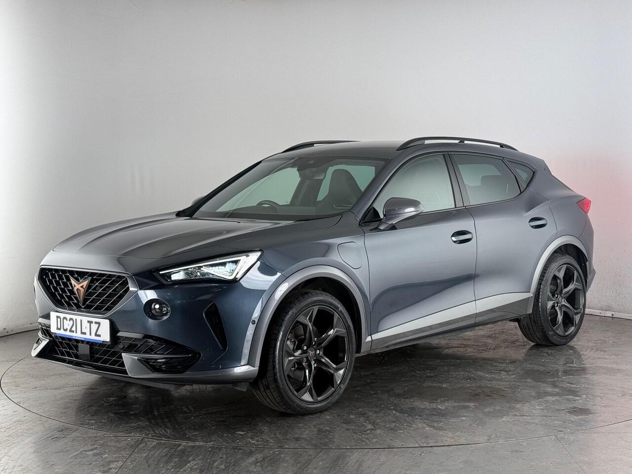 CUPRA Formentor thumbnail Front Left