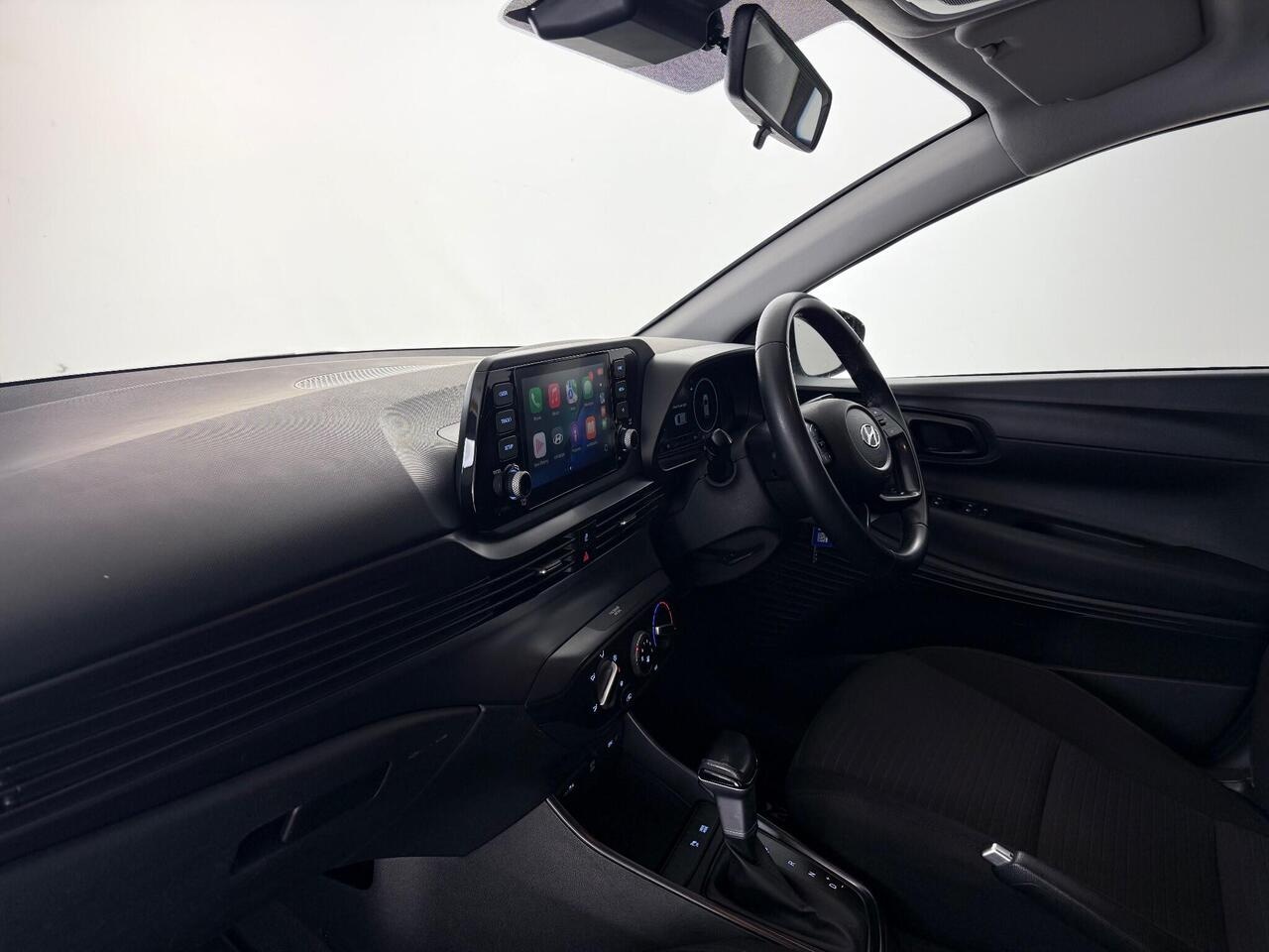Hyundai i20 thumbnail Interior Front