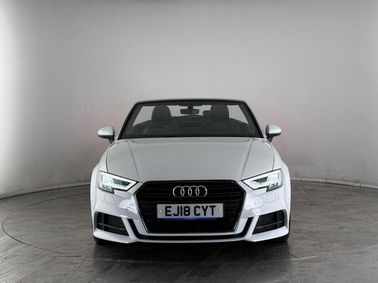 Audi A3 Cabriolet thumbnail Front