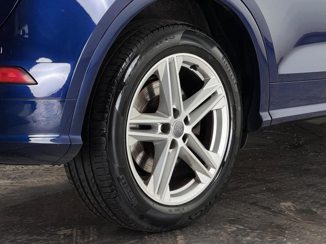 Audi Q5 thumbnail Wheel