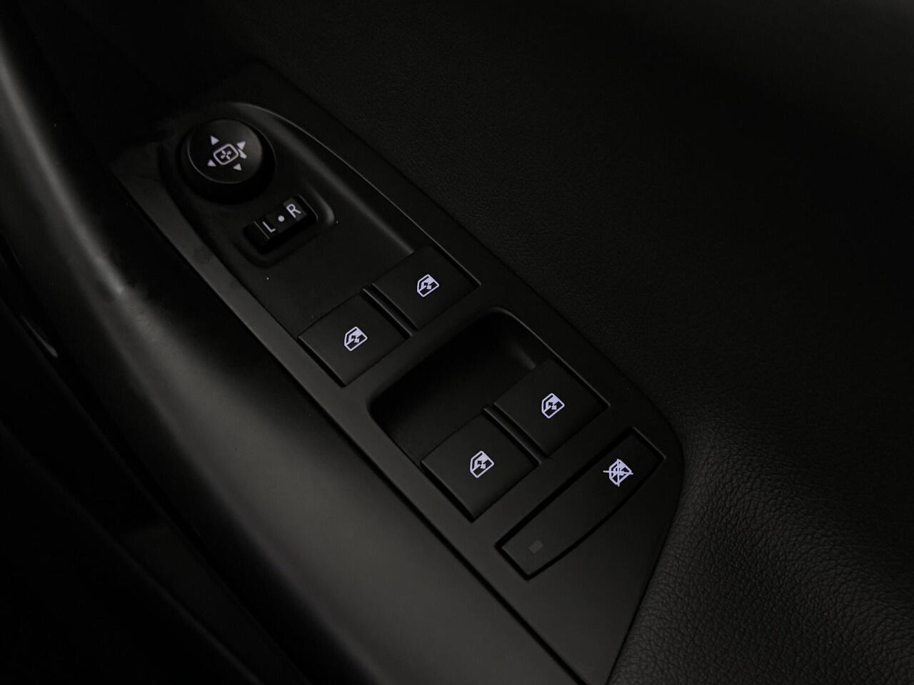 Vauxhall Astra thumbnail Misc Controls