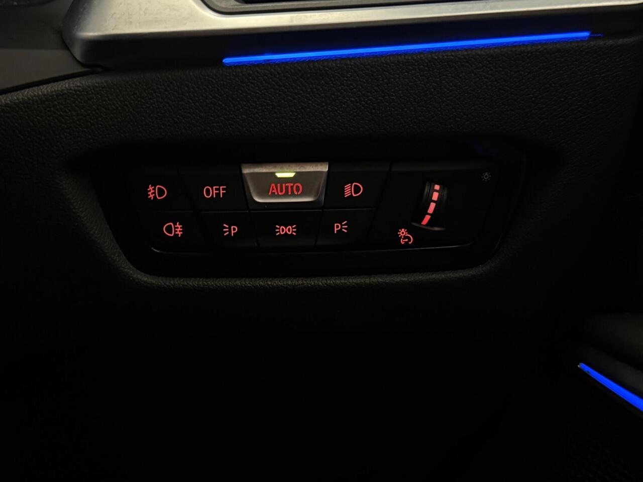 BMW 3 Series thumbnail Driver Instruments