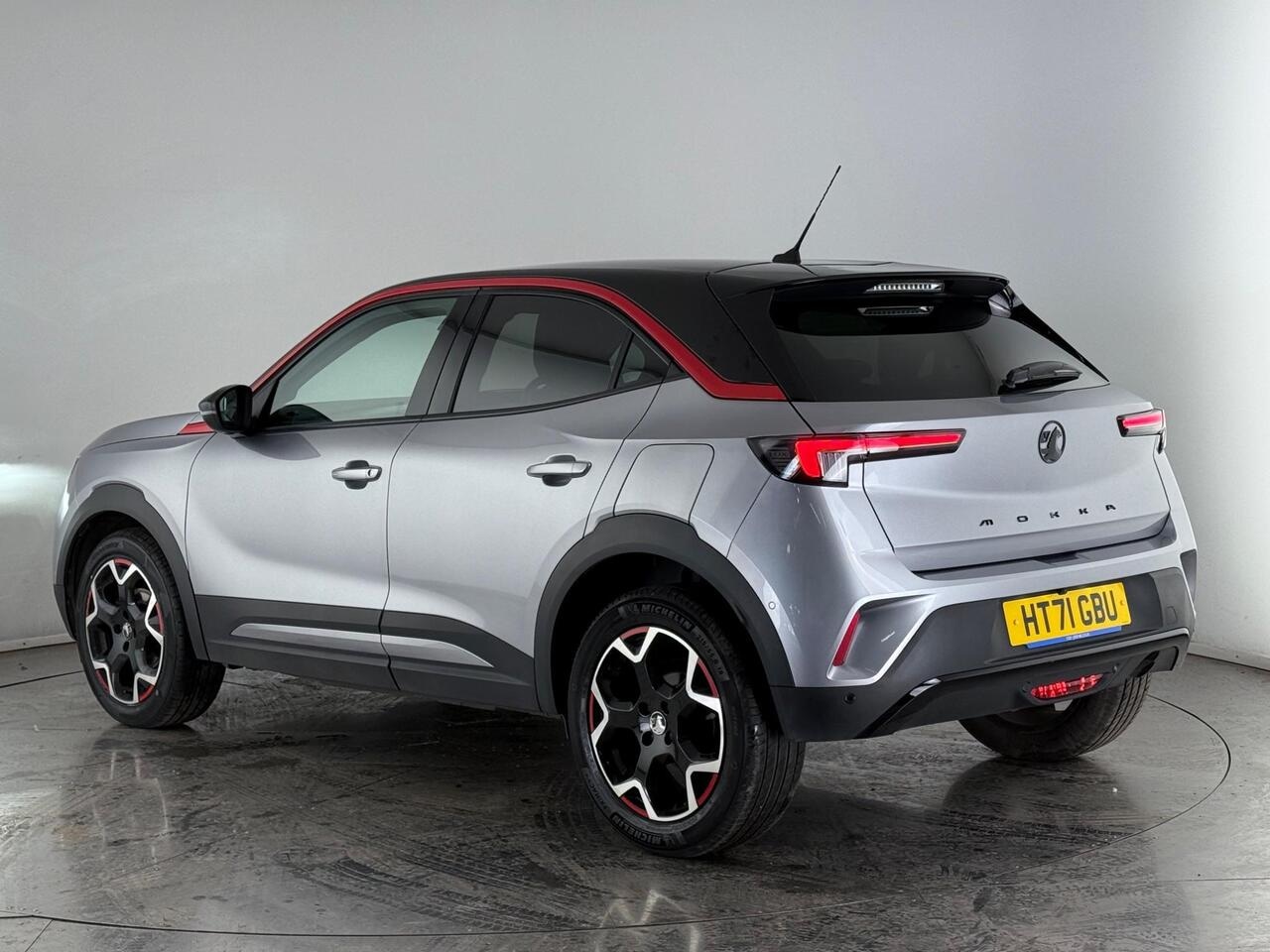 Vauxhall Mokka thumbnail Rear Left