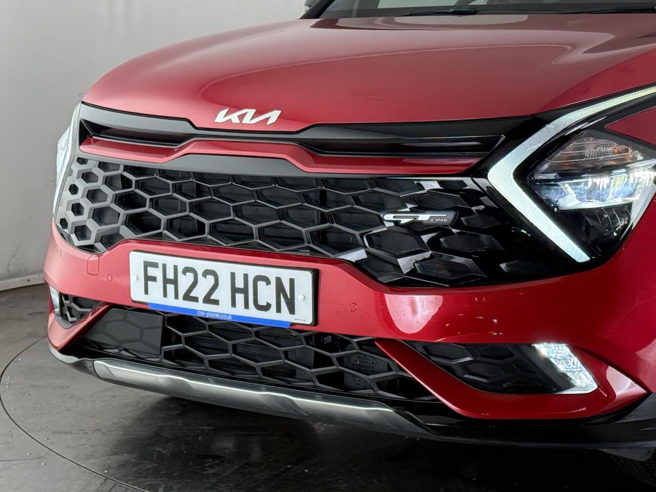 Kia Sportage thumbnail Lights Front