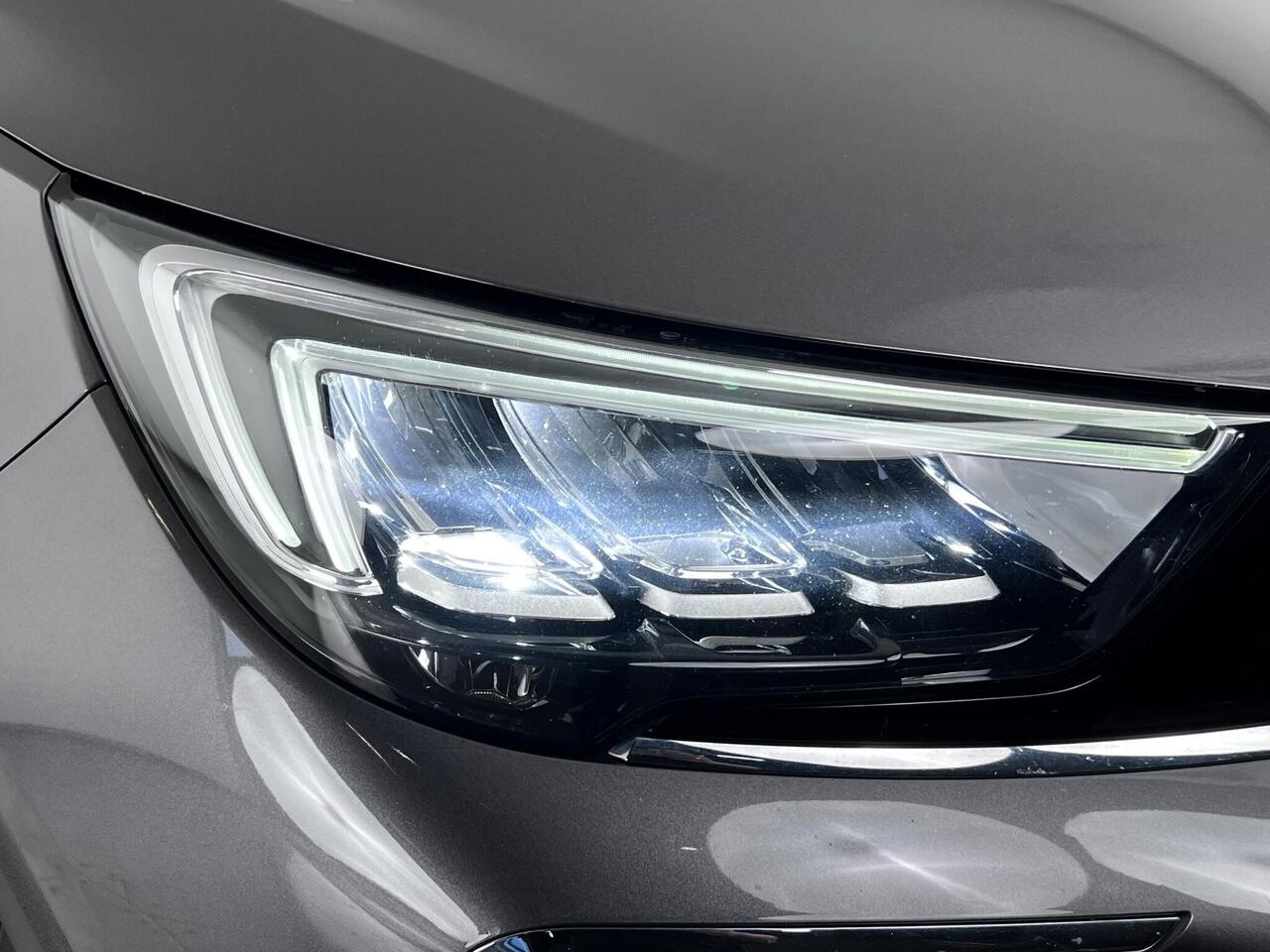 Vauxhall Crossland thumbnail Lights Front