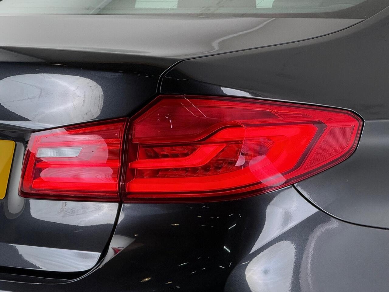 BMW 5 Series thumbnail Lights Rear