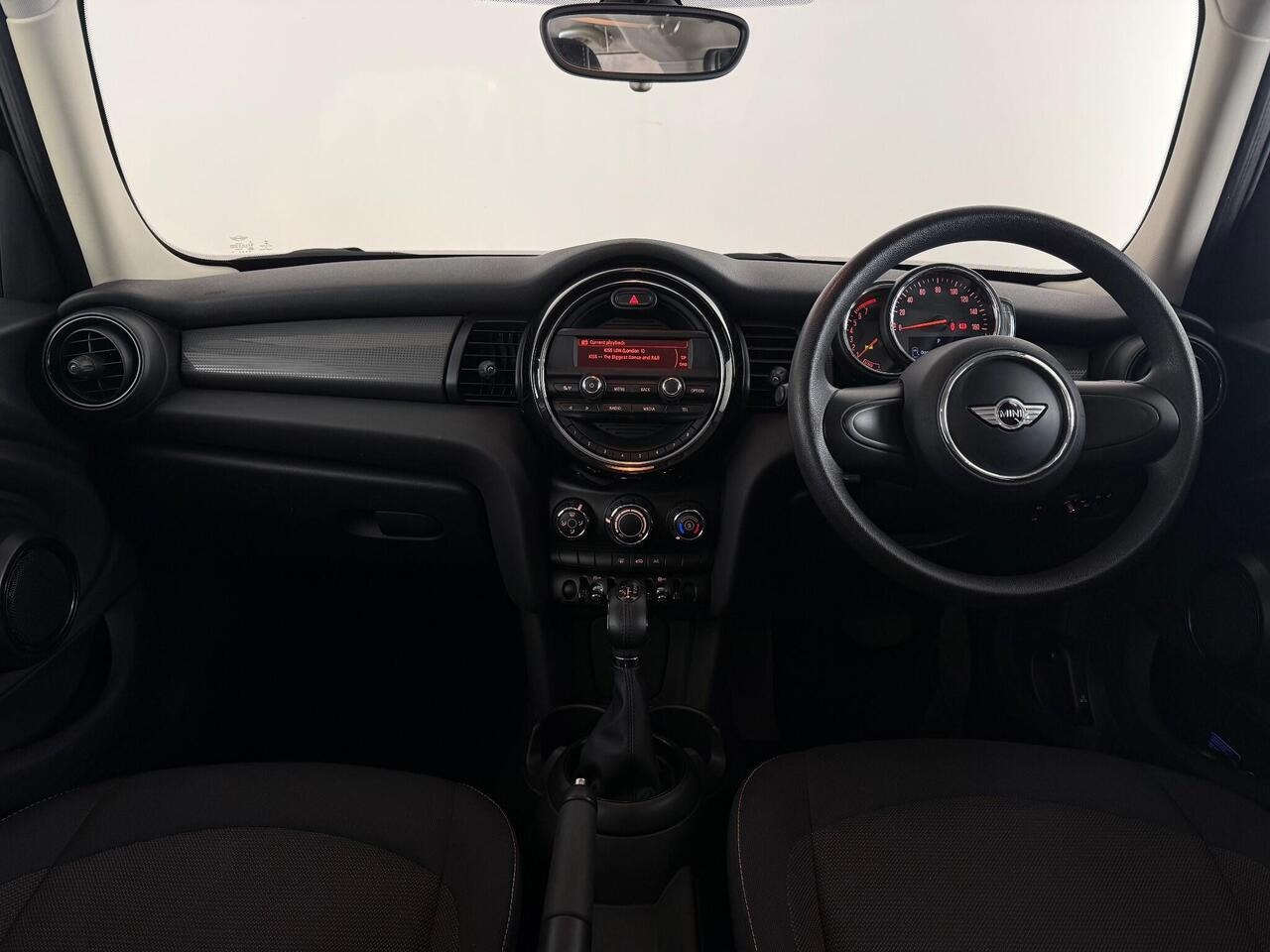 MINI Hatch thumbnail Interior Front