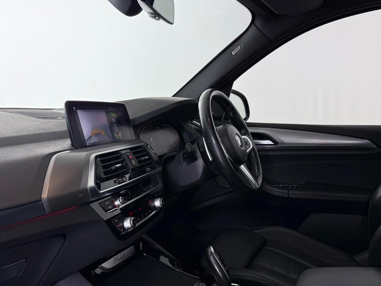 BMW X3 thumbnail Interior Front