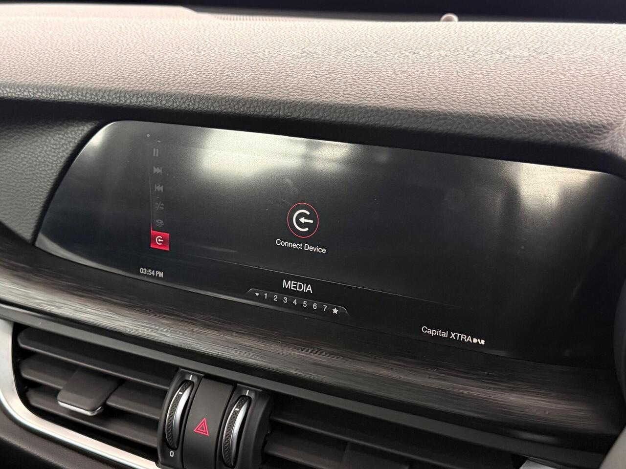 Alfa Romeo Stelvio thumbnail Infotainment System