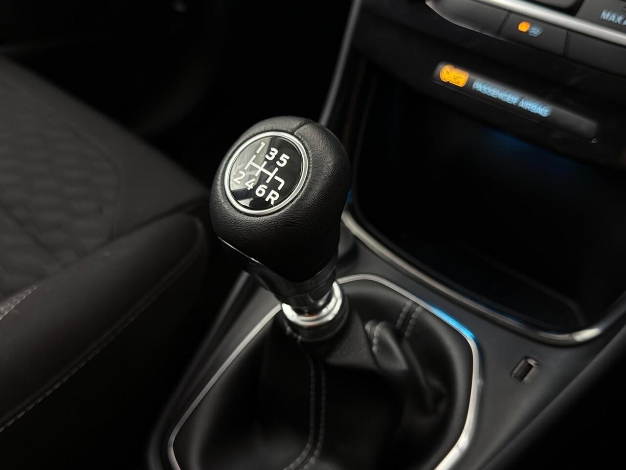 Ford Puma thumbnail Interior Front