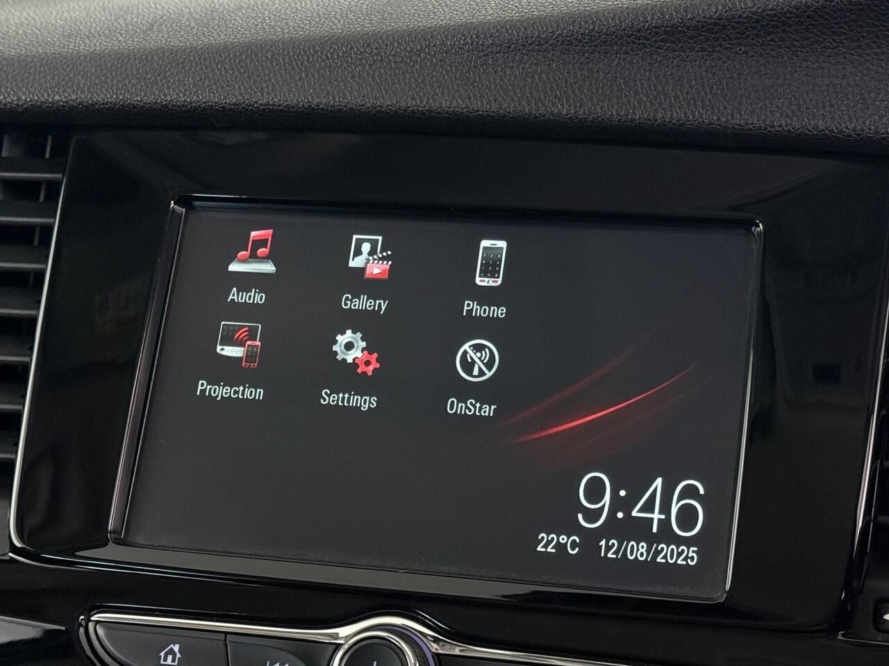 Vauxhall Mokka X thumbnail Infotainment System