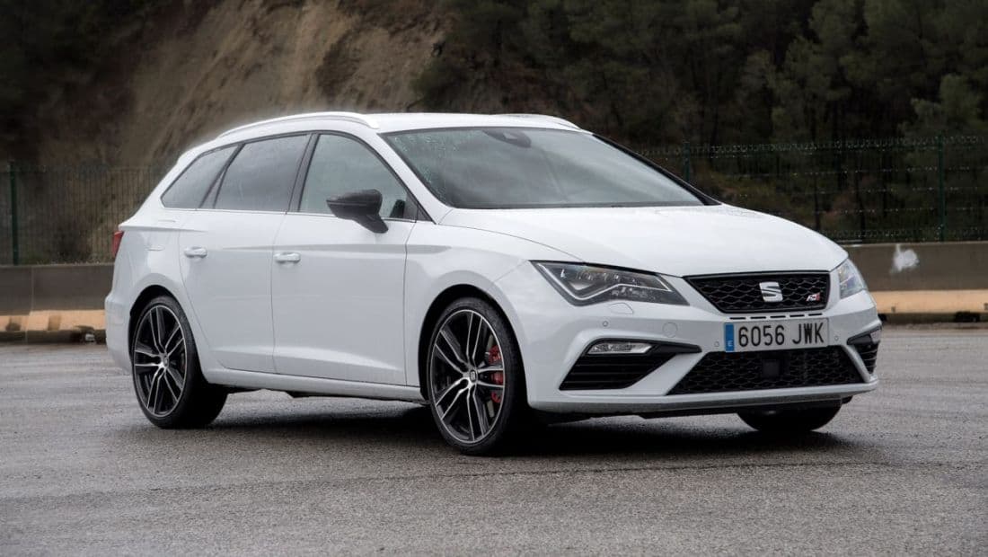 SEAT Leon White seat-leon-white
