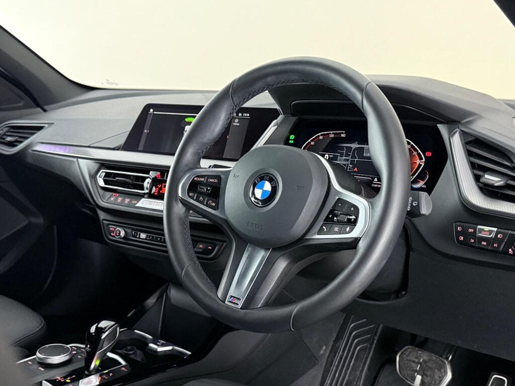 BMW 1 Series 1.5 118i M Sport (LCP) DCT Euro 6 (s/s) 5dr