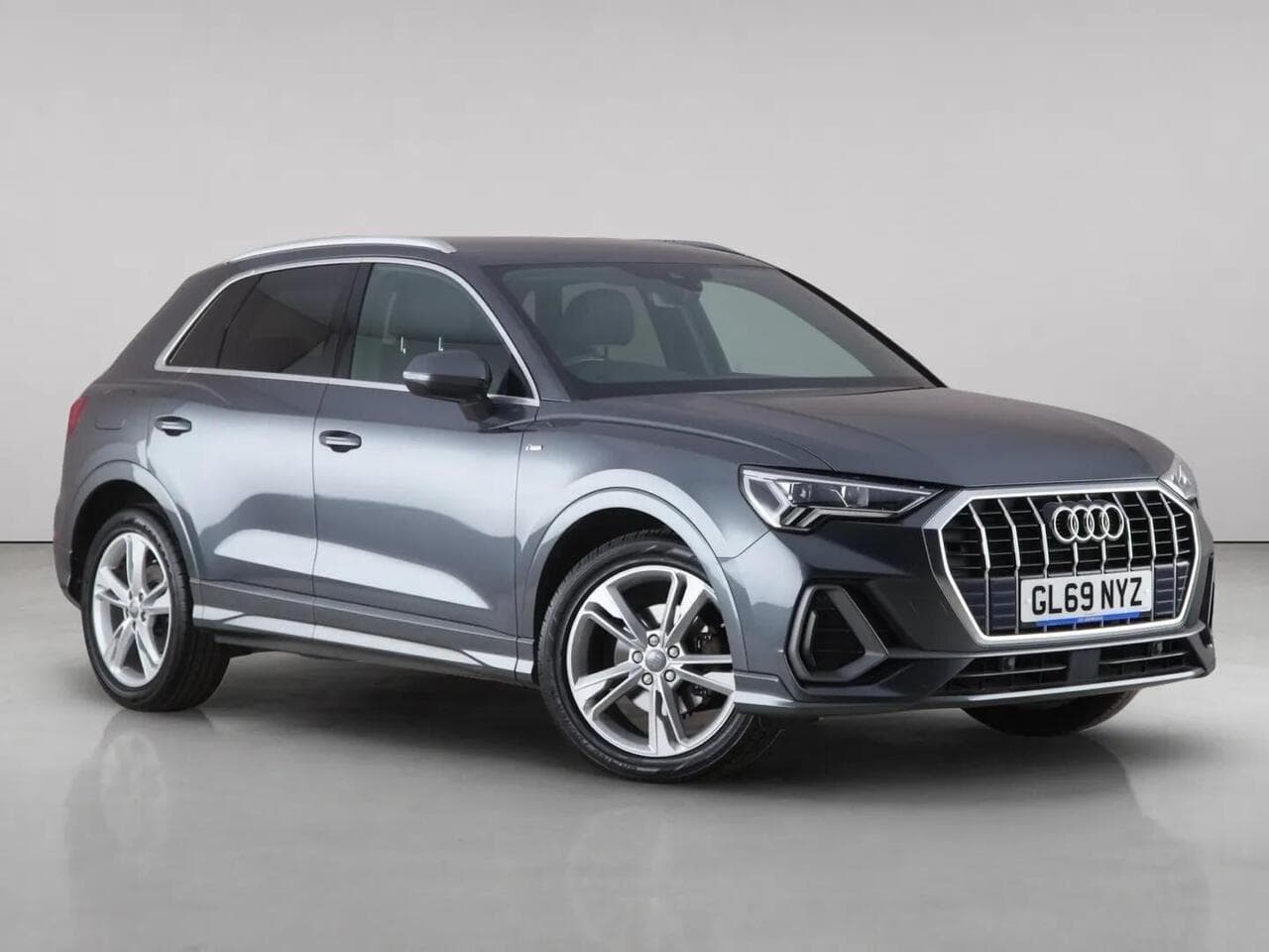 Audi Q3 - Audi Q3 2.0 TDI 35 S line S Tronic Euro 6 (s/s) 5dr