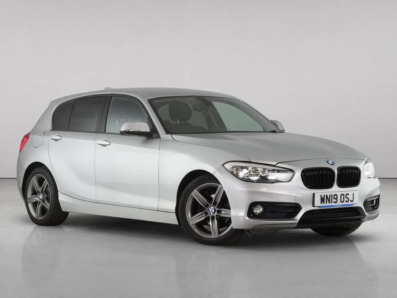 BMW 1 Series - BMW 1 Series 1.5 118i GPF Sport Hatchback 5dr Petrol Auto Euro 6 (s/s) (136 ps)
