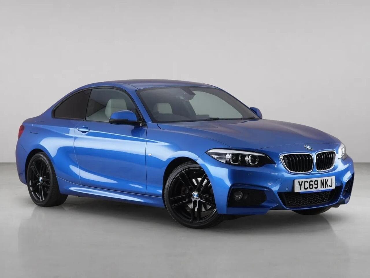 BMW 2 Series - BMW 2 Series 2.0 220i GPF M Sport Auto Euro 6 (s/s) 2dr