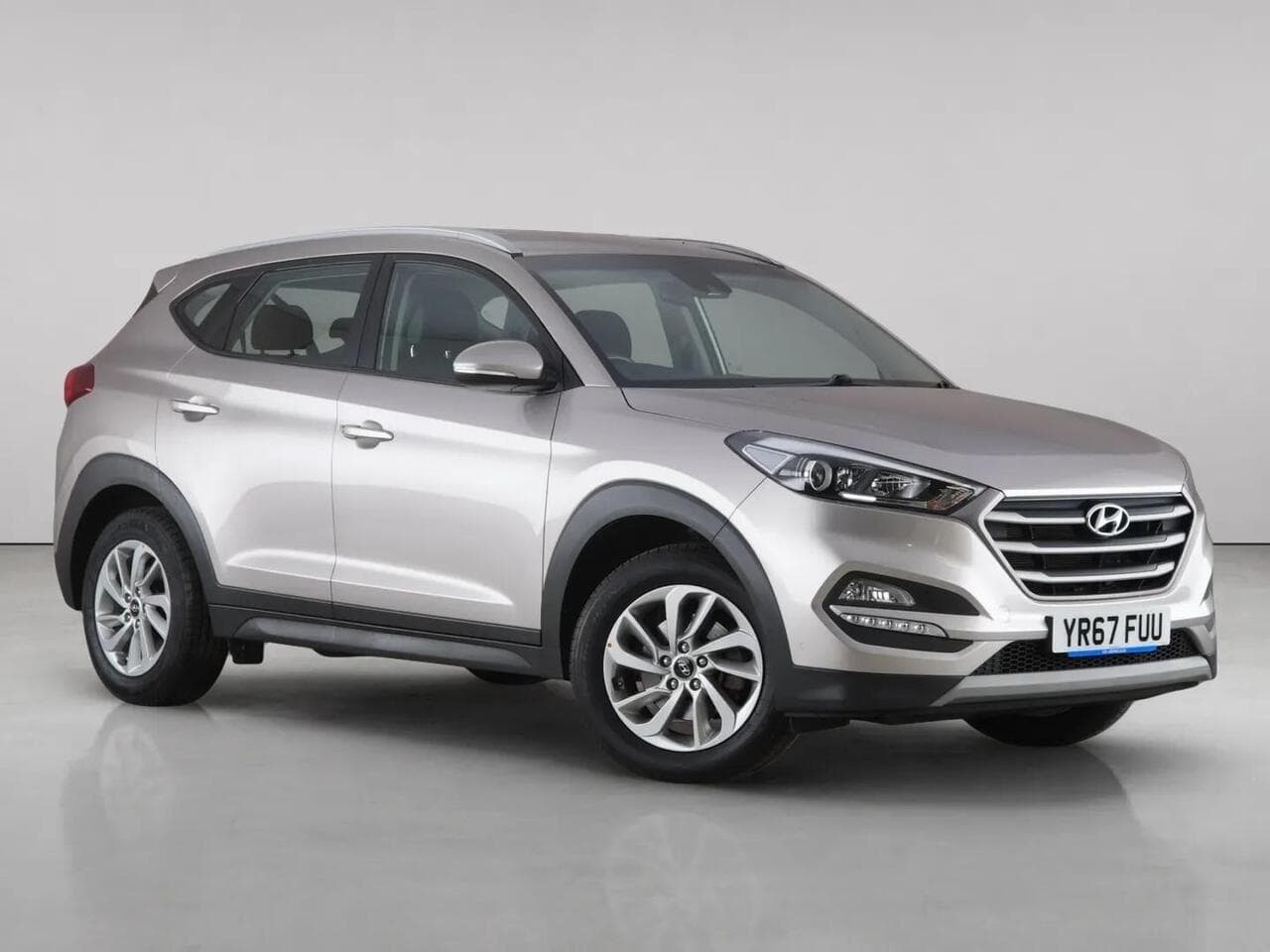Hyundai TUCSON - Hyundai TUCSON 1.6 GDi Blue Drive SE Nav SUV 5dr Petrol Manual Euro 6 (s/s) (132 ps)