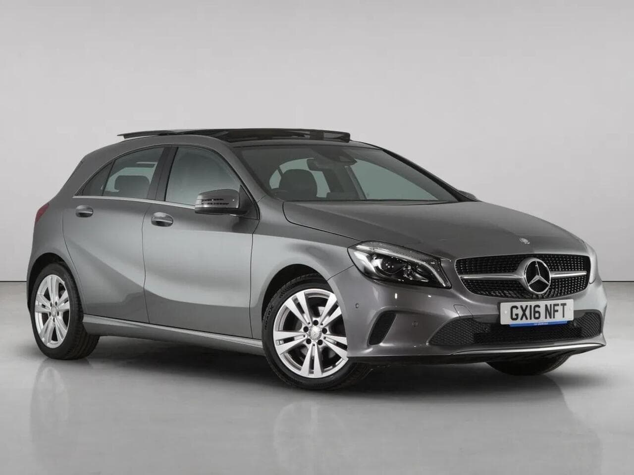 Mercedes-Benz A Class - Mercedes-Benz A Class 2.1 A200d Sport (Premium Plus) Hatchback 5dr Diesel 7G-DCT Euro 6 (s/s) (136 ps)