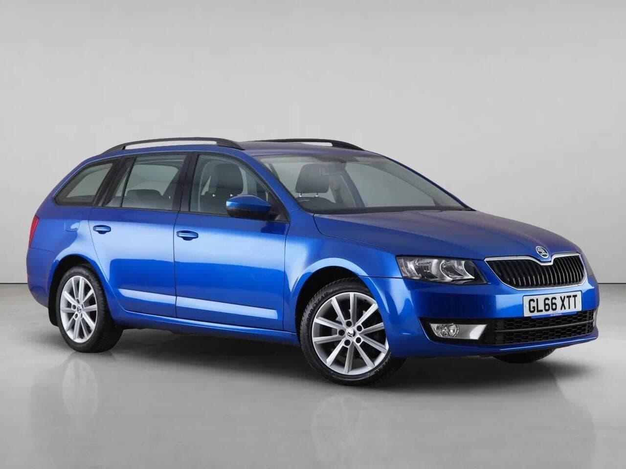 Skoda Octavia - Skoda Octavia 1.6 TDI SE DSG Euro 6 (s/s) 5dr