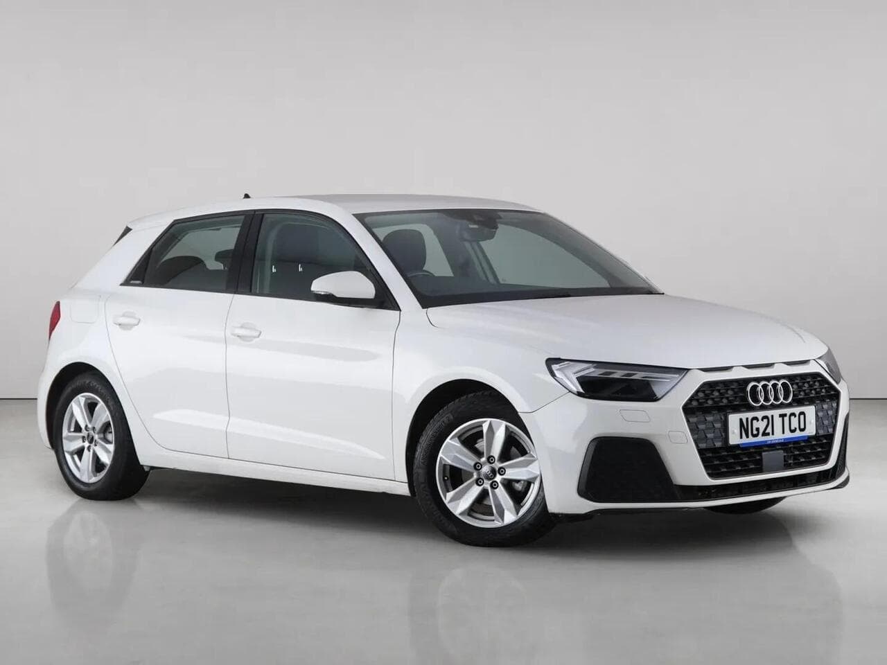 Audi A1 - Audi A1 1.0 TFSI 25 Technik Sportback S Tronic Euro 6 (s/s) 5dr