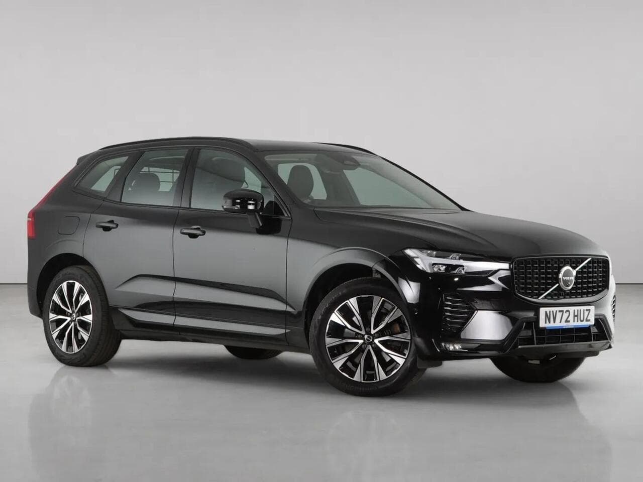 Volvo XC60 - Volvo XC60 2.0 B4 MHEV Plus SUV 5dr Petrol Hybrid Auto Euro 6 (s/s) (197 ps)