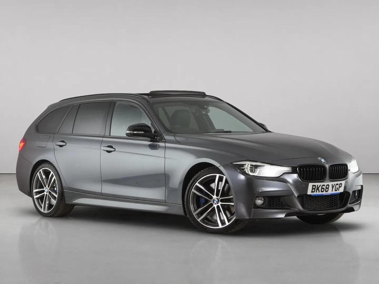 BMW 3 Series - BMW 3 Series 3.0 335d M Sport Shadow Edition Touring 5dr Diesel Auto xDrive Euro 6 (s/s) (313 ps)