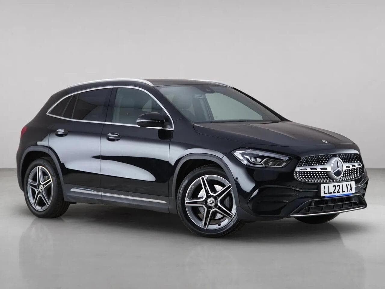 Mercedes-Benz GLA - Mercedes-Benz GLA 1.3 GLA200 AMG Line (Executive) 7G-DCT Euro 6 (s/s) 5dr