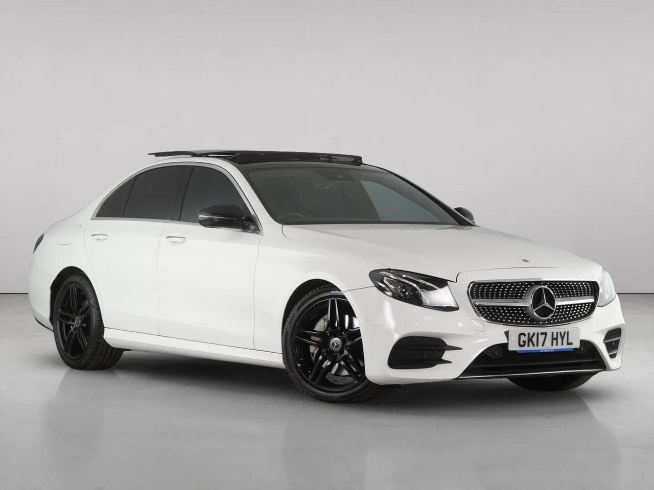 Mercedes-Benz E Class - Mercedes-Benz E Class 2.0 E200d AMG Line (Premium) Saloon 4dr Diesel G-Tronic+ Euro 6 (s/s) (150 ps)