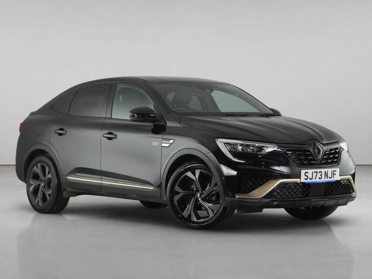 Renault Arkana - Renault Arkana 1.6 E-TECH E-Tech engineered SUV 5dr Petrol Hybrid Auto 2WD Euro 6 (s/s) (145 ps)