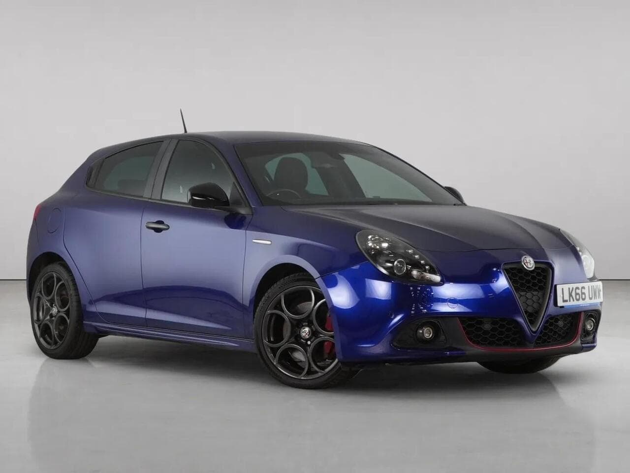Alfa Romeo Giulietta - Alfa Romeo Giulietta 1.4 TB MultiAir Speciale Hatchback 5dr Petrol TCT Euro 6 (s/s) (170 bhp)