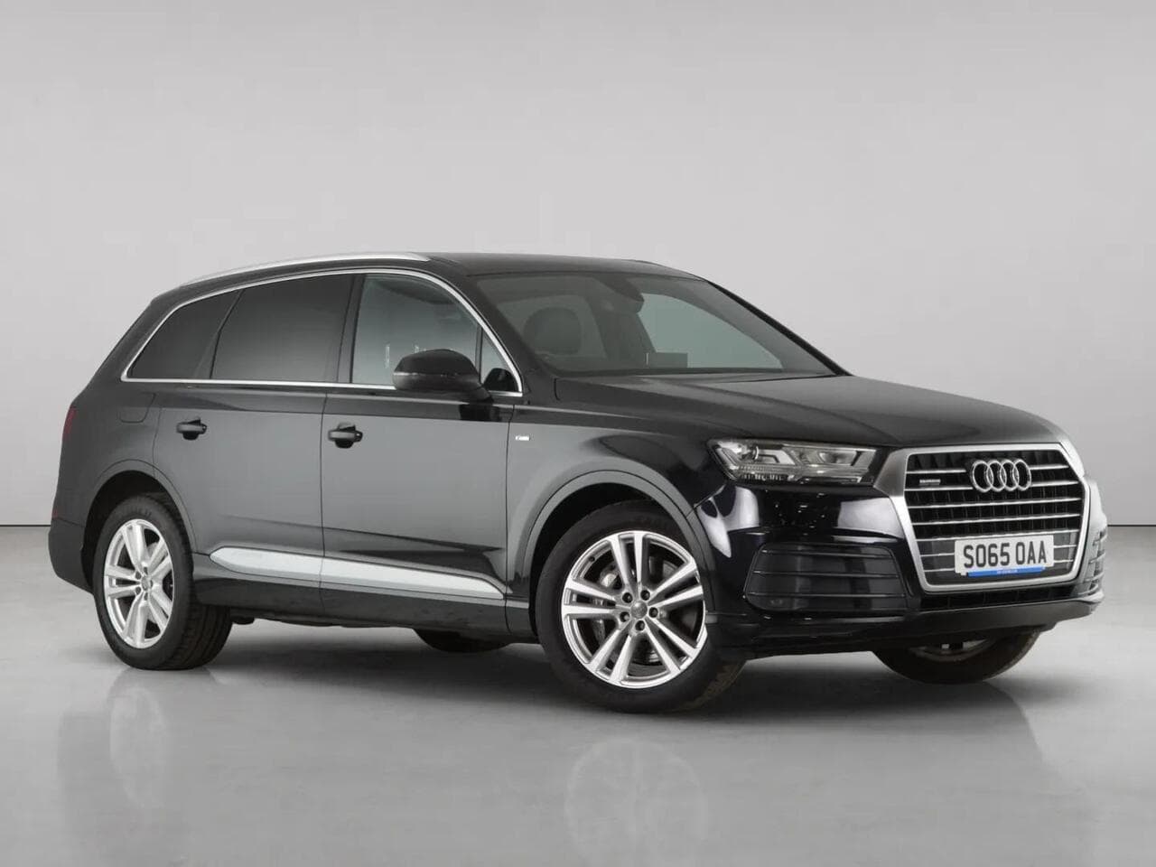 Audi Q7 - Audi Q7 3.0 TDI V6 S line SUV 5dr Diesel Tiptronic quattro Euro 6 (s/s) (272 ps)